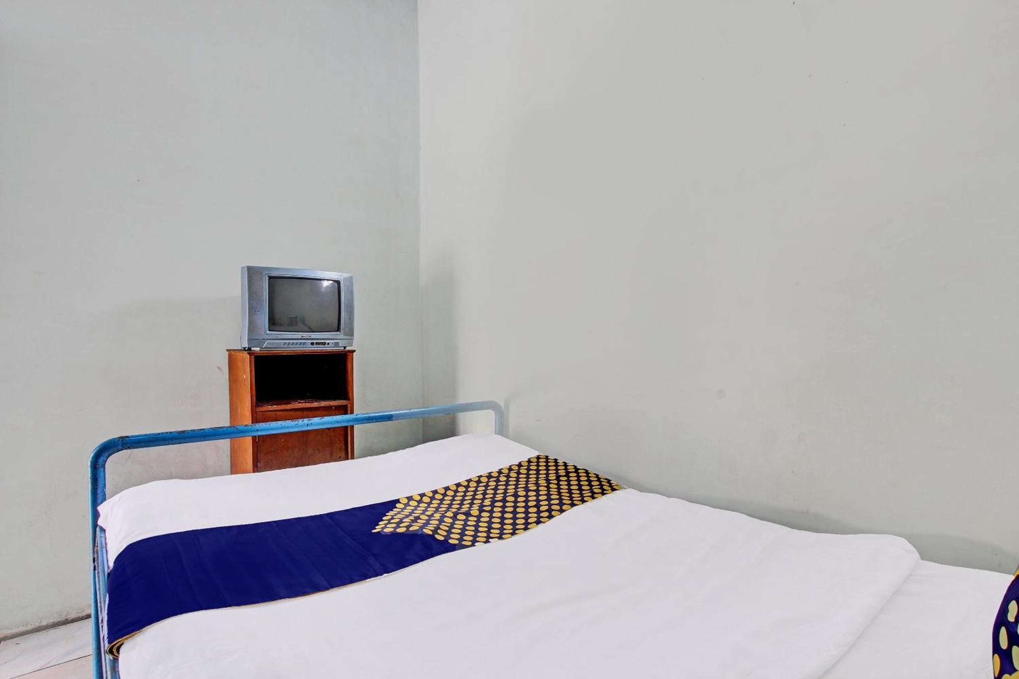 Spot On 92336 Hotel Sukowati Solo Εξωτερικό φωτογραφία