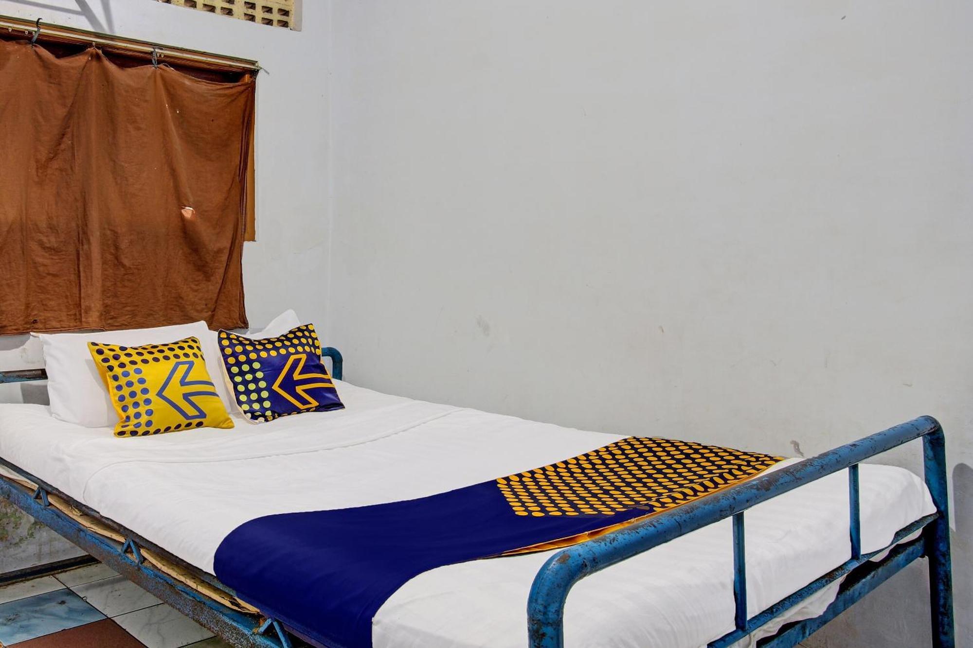 Spot On 92336 Hotel Sukowati Solo Εξωτερικό φωτογραφία