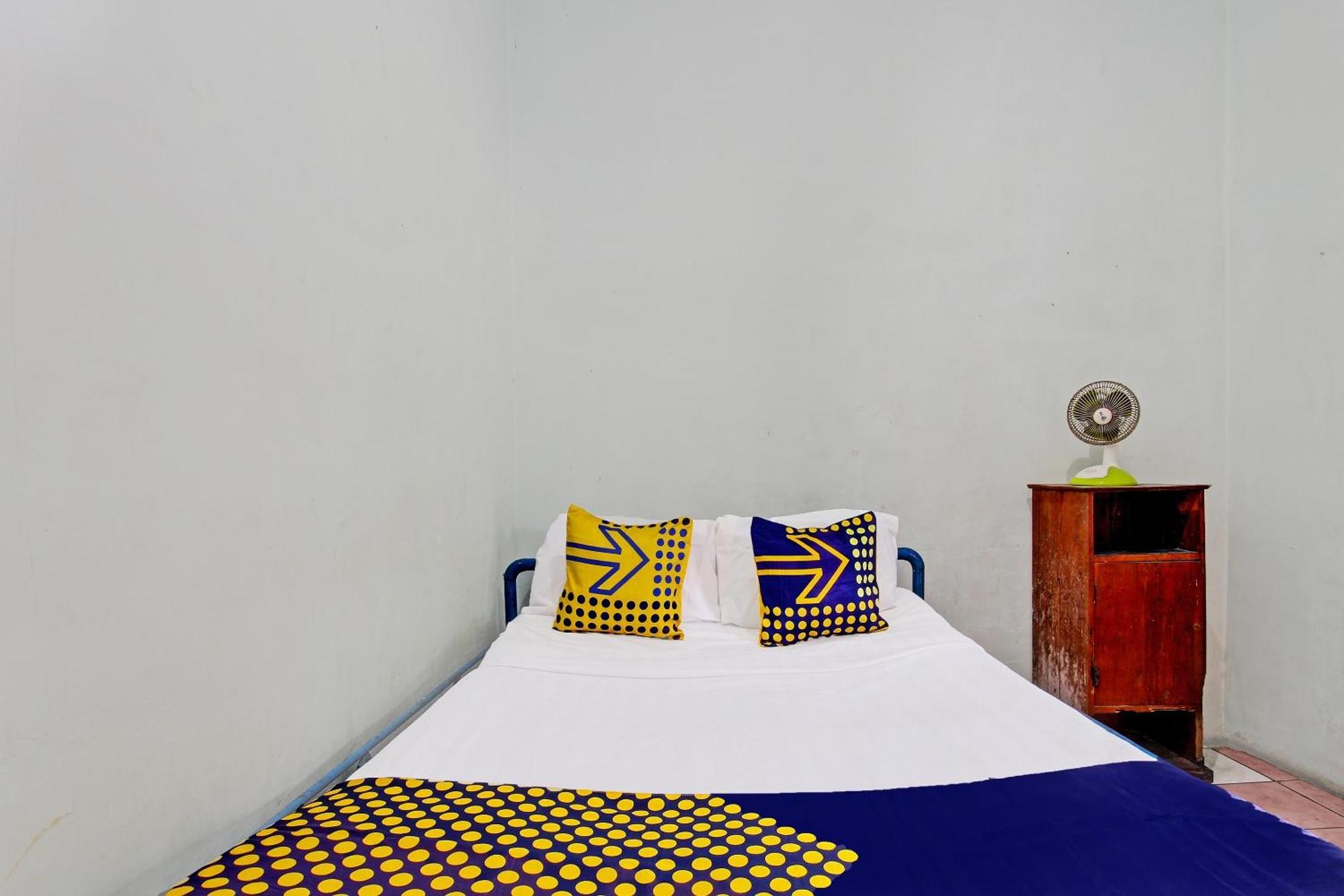 Spot On 92336 Hotel Sukowati Solo Εξωτερικό φωτογραφία