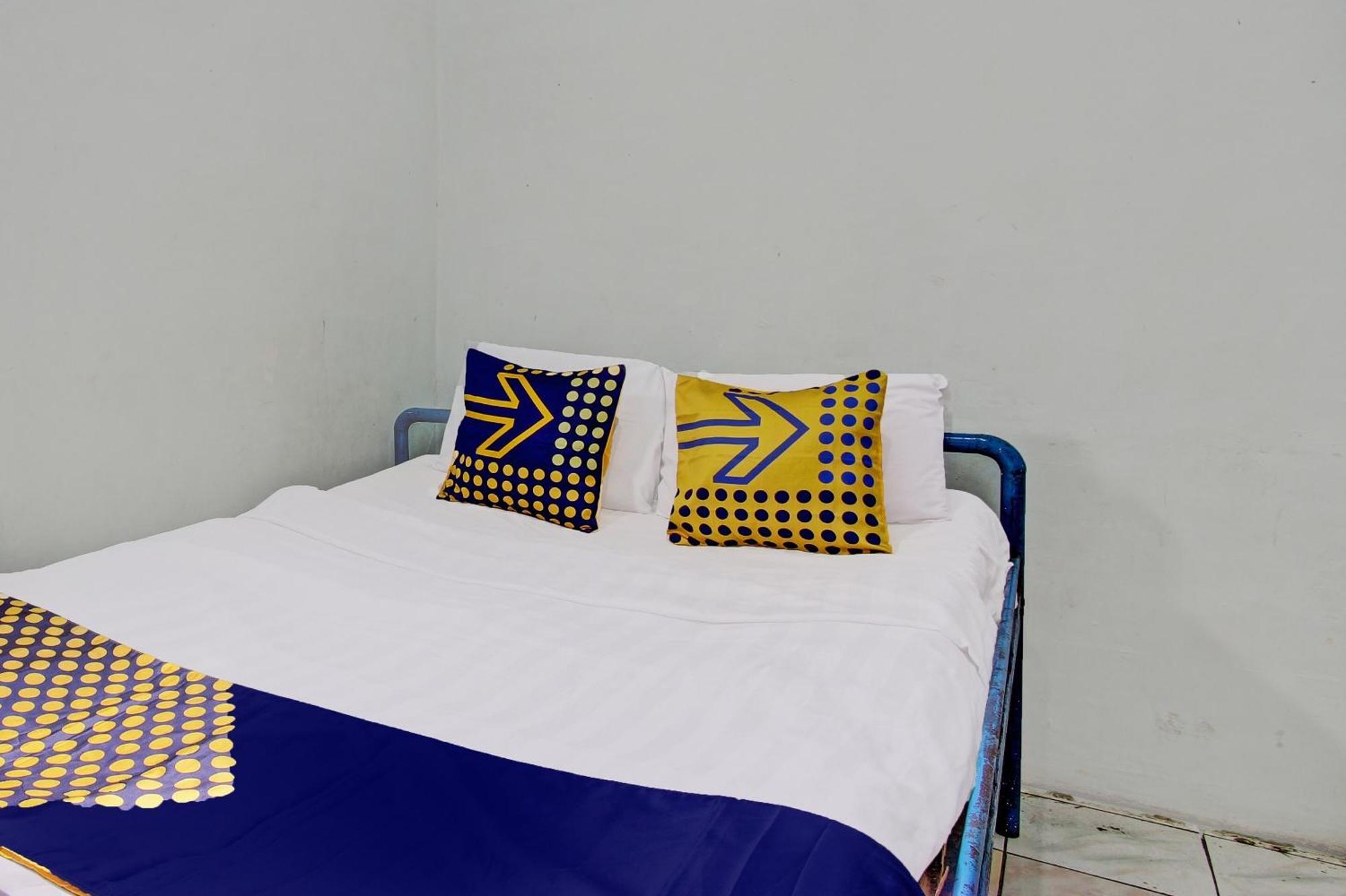 Spot On 92336 Hotel Sukowati Solo Εξωτερικό φωτογραφία